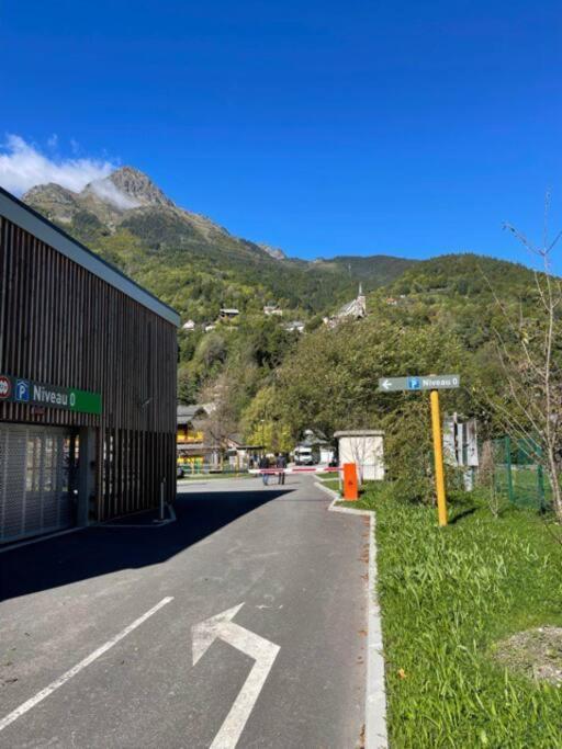 Allemond - Restful 2 Bed Apartment For Ski, Cycle & Family Exterior foto